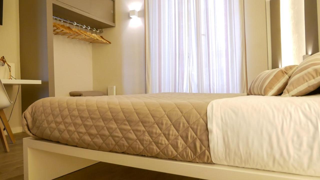 La Banchina Holiday Rooms Trani Luaran gambar