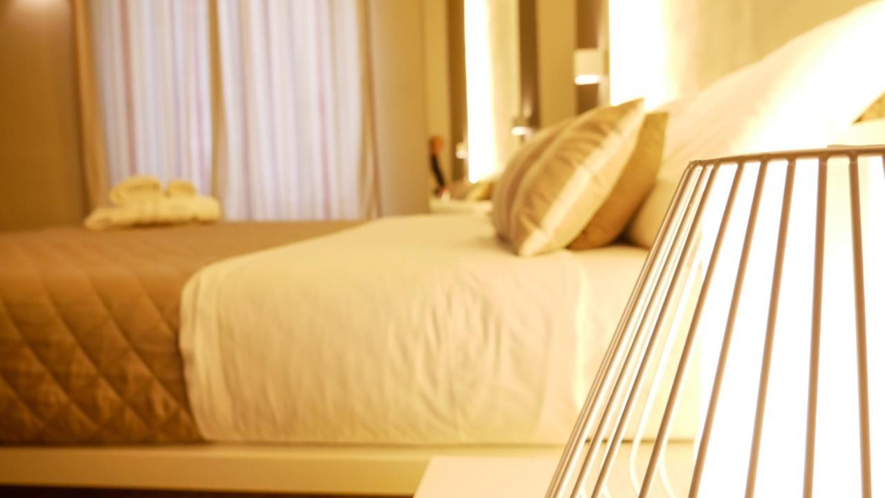 La Banchina Holiday Rooms Trani Luaran gambar
