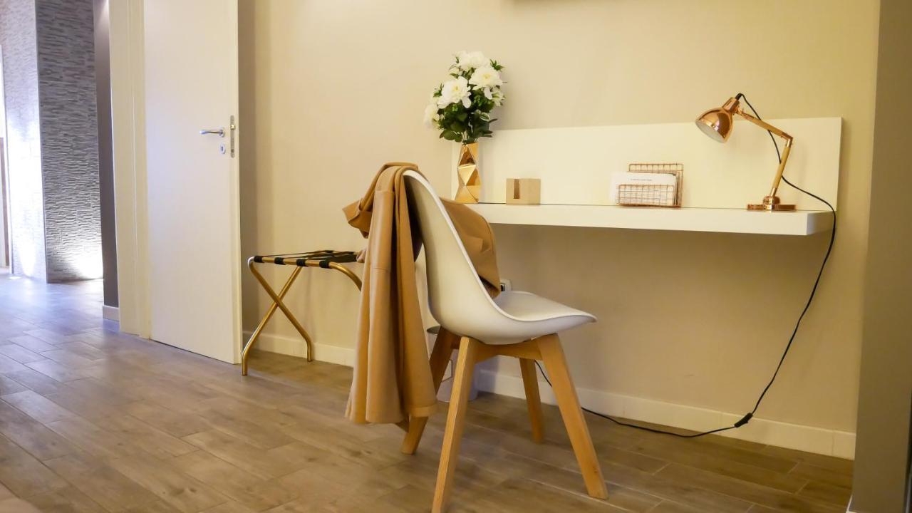 La Banchina Holiday Rooms Trani Luaran gambar