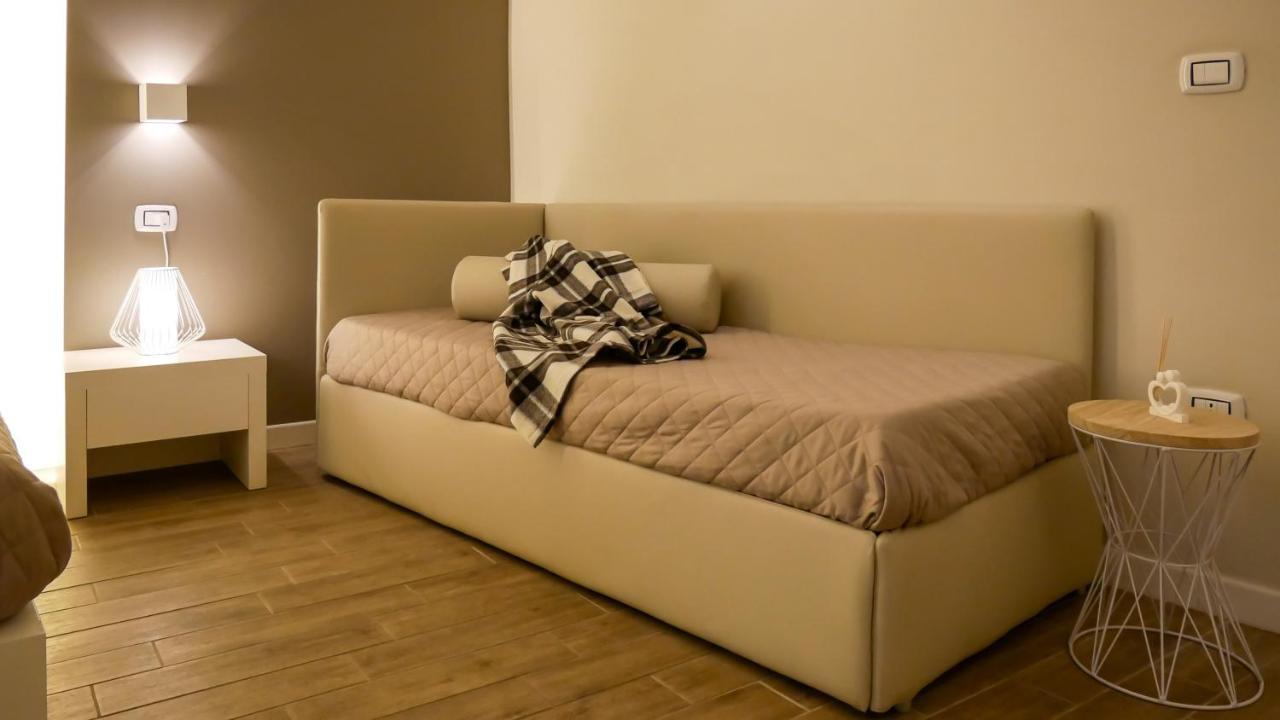 La Banchina Holiday Rooms Trani Luaran gambar