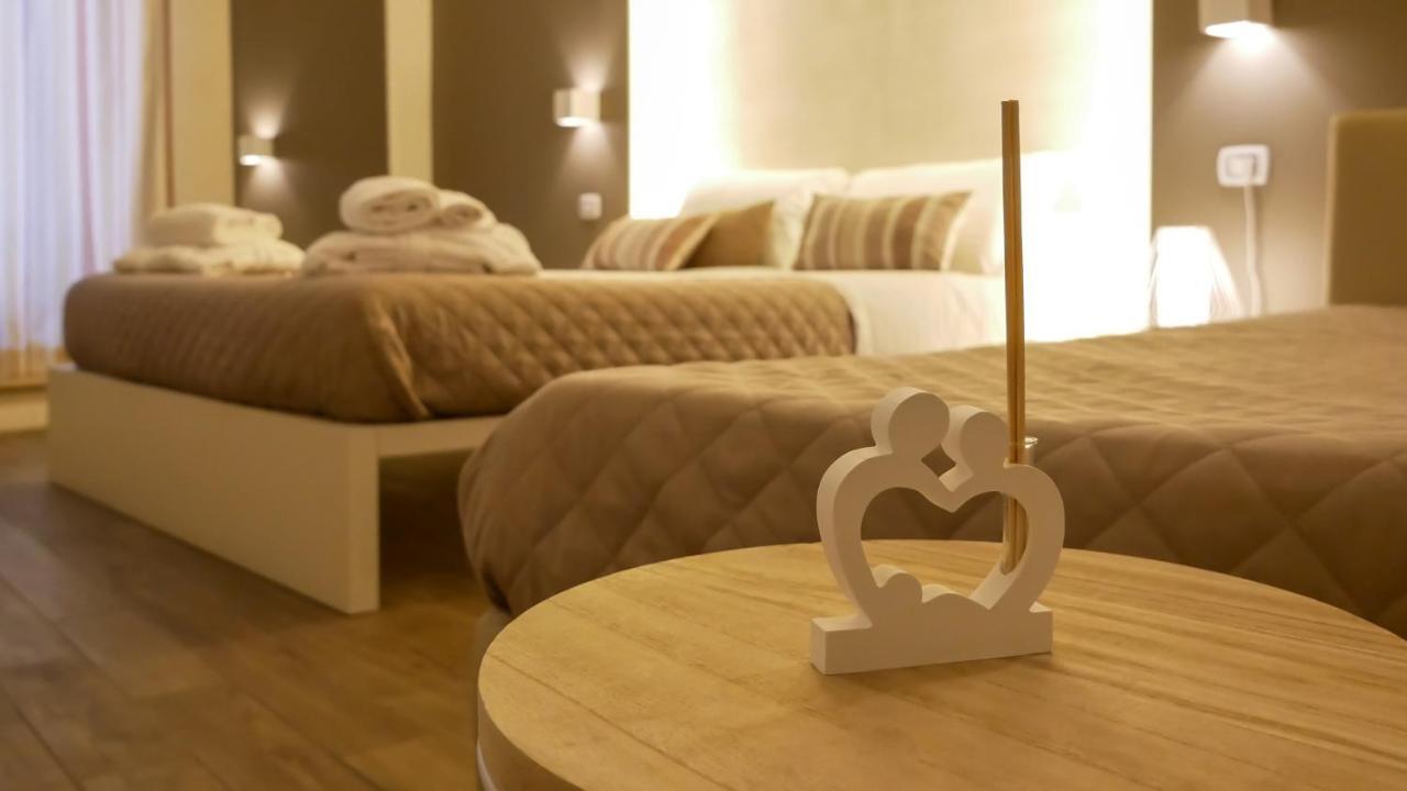 La Banchina Holiday Rooms Trani Luaran gambar