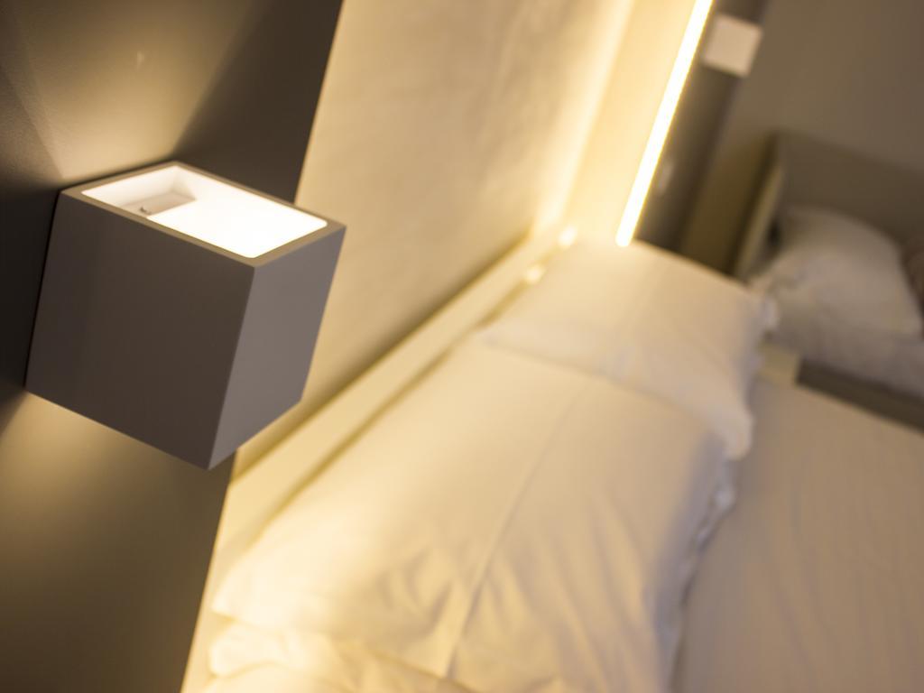 La Banchina Holiday Rooms Trani Luaran gambar
