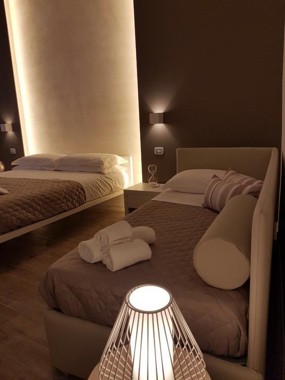 La Banchina Holiday Rooms Trani Luaran gambar