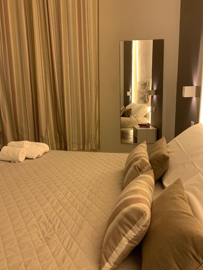 La Banchina Holiday Rooms Trani Luaran gambar